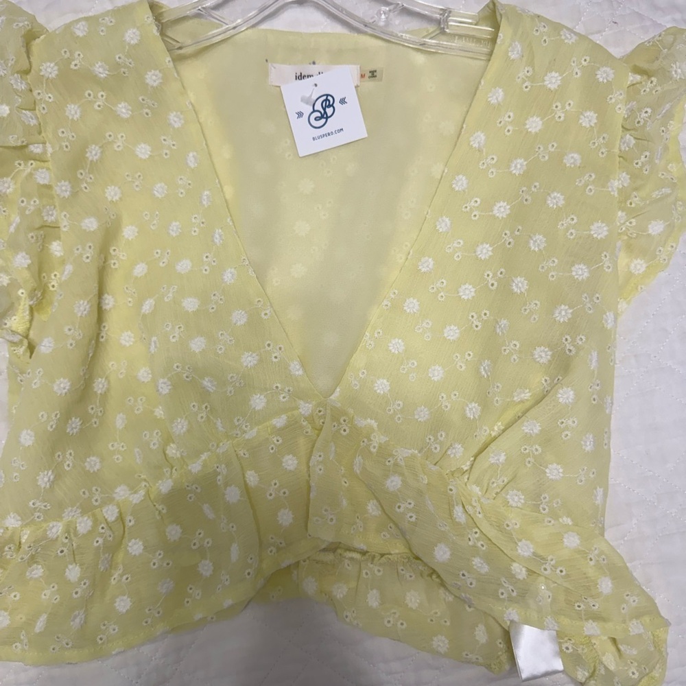 Boutique top NWT